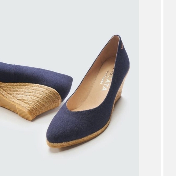 New $155 VISCATA BARCELONA V Cut Roses Canvas Wedge Shoes Navy Blue size 41/10 - Picture 3 of 9